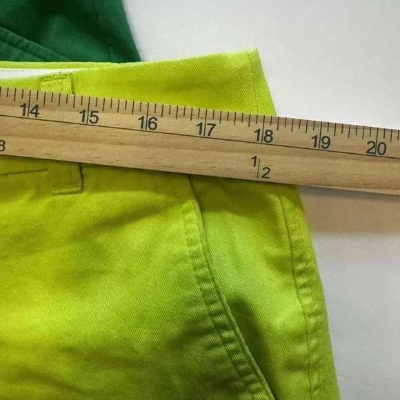 Shorts Bundle of 2 Green Chino J Crew/ I-N-C Womens Sz 12 Casual Wicked Alphaba - Picture 4 of 13